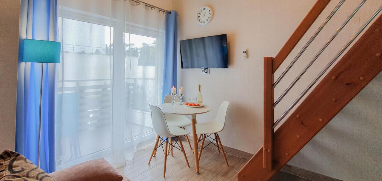 Holiday Home Slavia New S8 Miedzyzdroje Z Antresola I Balkonem Przy Plazy 外观 照片